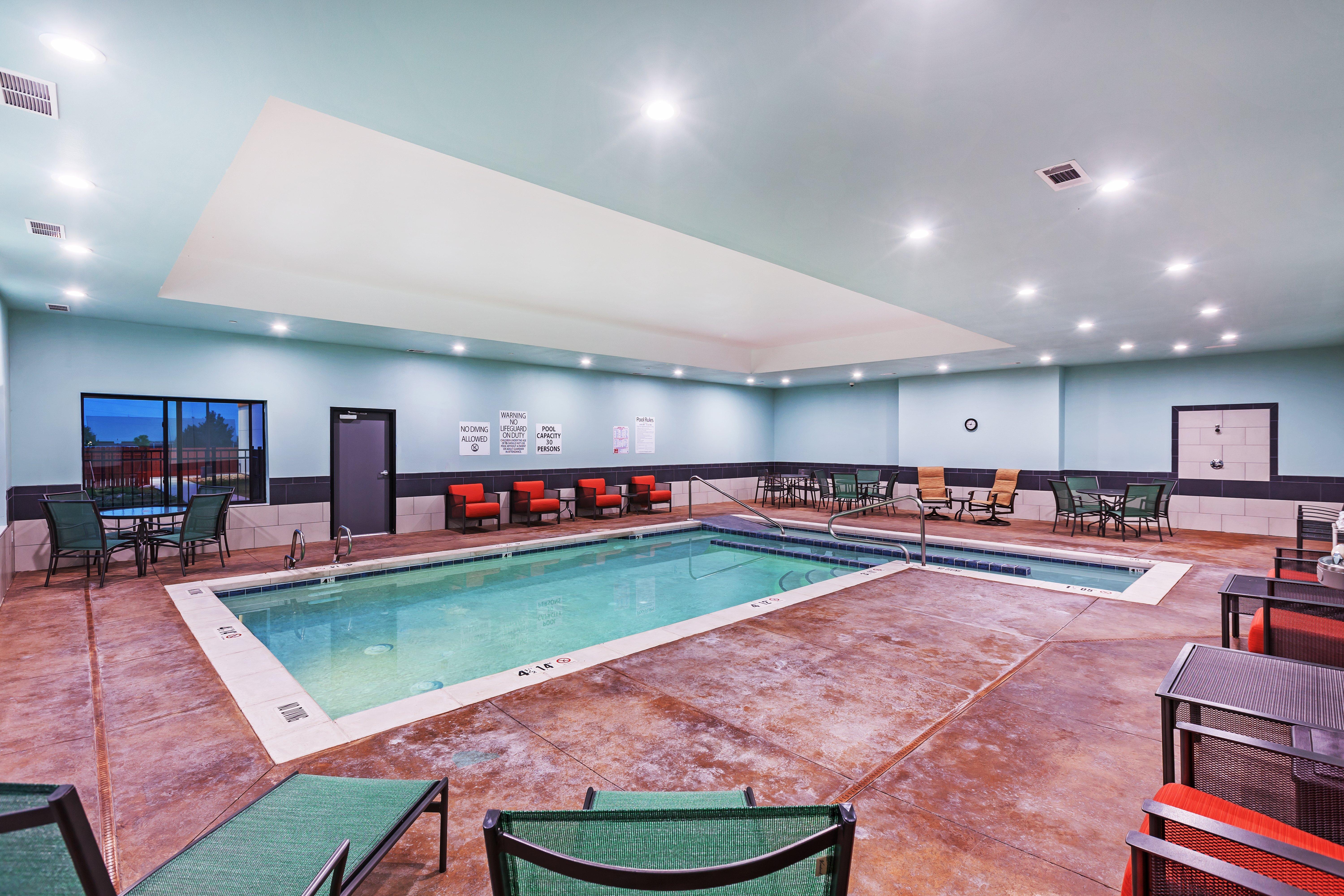 Holiday Inn Express & Suites Perryton By Ihg Lord Εξωτερικό φωτογραφία